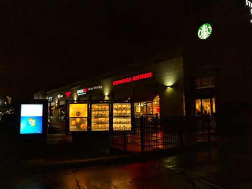 Coffee Shop «Starbucks», reviews and photos, 2751 N Mayfair Rd A, Wauwatosa, WI 53222, USA