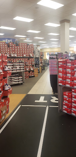 Shoe Store «Shoe Carnival», reviews and photos, 4125 Phoenix Ave, Fort Smith, AR 72903, USA