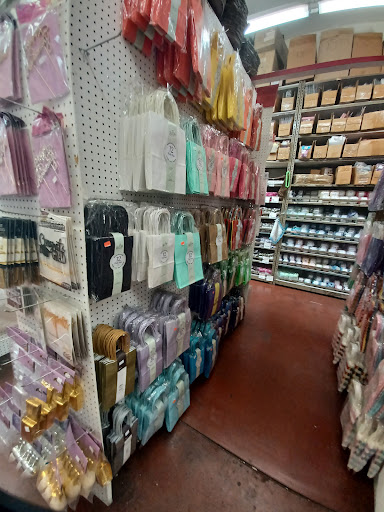 Fabric Store «Fabric Barn», reviews and photos, 3111 E Anaheim St, Long Beach, CA 90804, USA