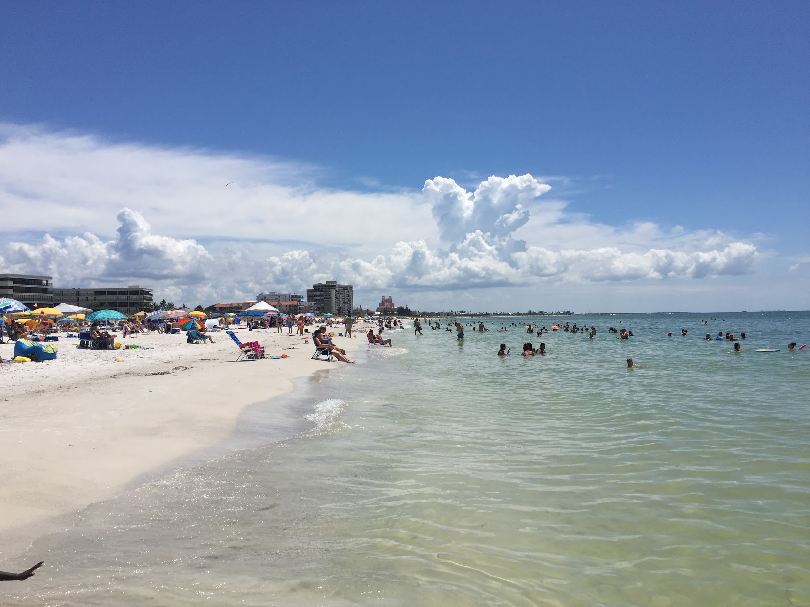 Foto av Saint Pete beach med hög nivå av renlighet