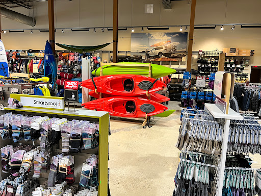 Outdoor Sports Store «Eastern Mountain Sports», reviews and photos, US-1, Princeton, NJ 08540, USA
