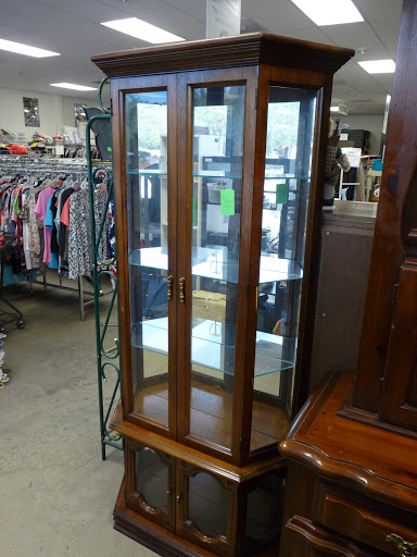 Thrift Store «Sheriffs Ranches Enterprises, Inc. Thrift Store», reviews and photos, 27900 US-27 #112, Leesburg, FL 34748, USA