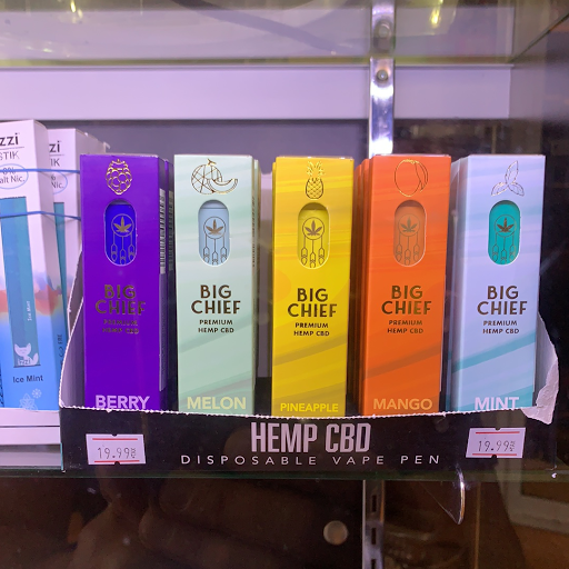 Tobacco Shop «ultimate smoke shop», reviews and photos, 14522 Vanowen St #8, Van Nuys, CA 91405, USA