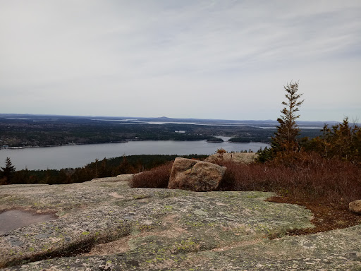 Outdoor Sports Store «Cadillac Mountain Sports», reviews and photos, 26 Cottage St, Bar Harbor, ME 04609, USA
