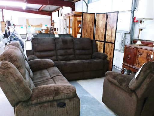 Antique Store «Peddlers Mall Antique & Specialty Shoppes», reviews and photos, 2350 US Hwy 27 S, Sebring, FL 33870, USA