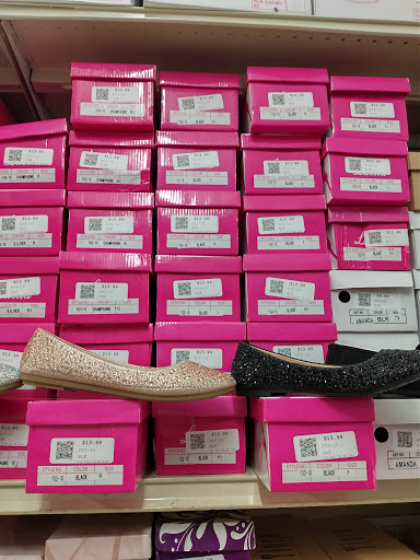 Boot Store «AJ Shoes», reviews and photos, 722 SW Military Dr, San Antonio, TX 78221, USA