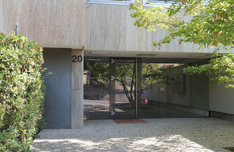 DHBW Stuttgart - Fakultät Wirtschaft Herdweg 20, 70174 Stuttgart, Deutschland