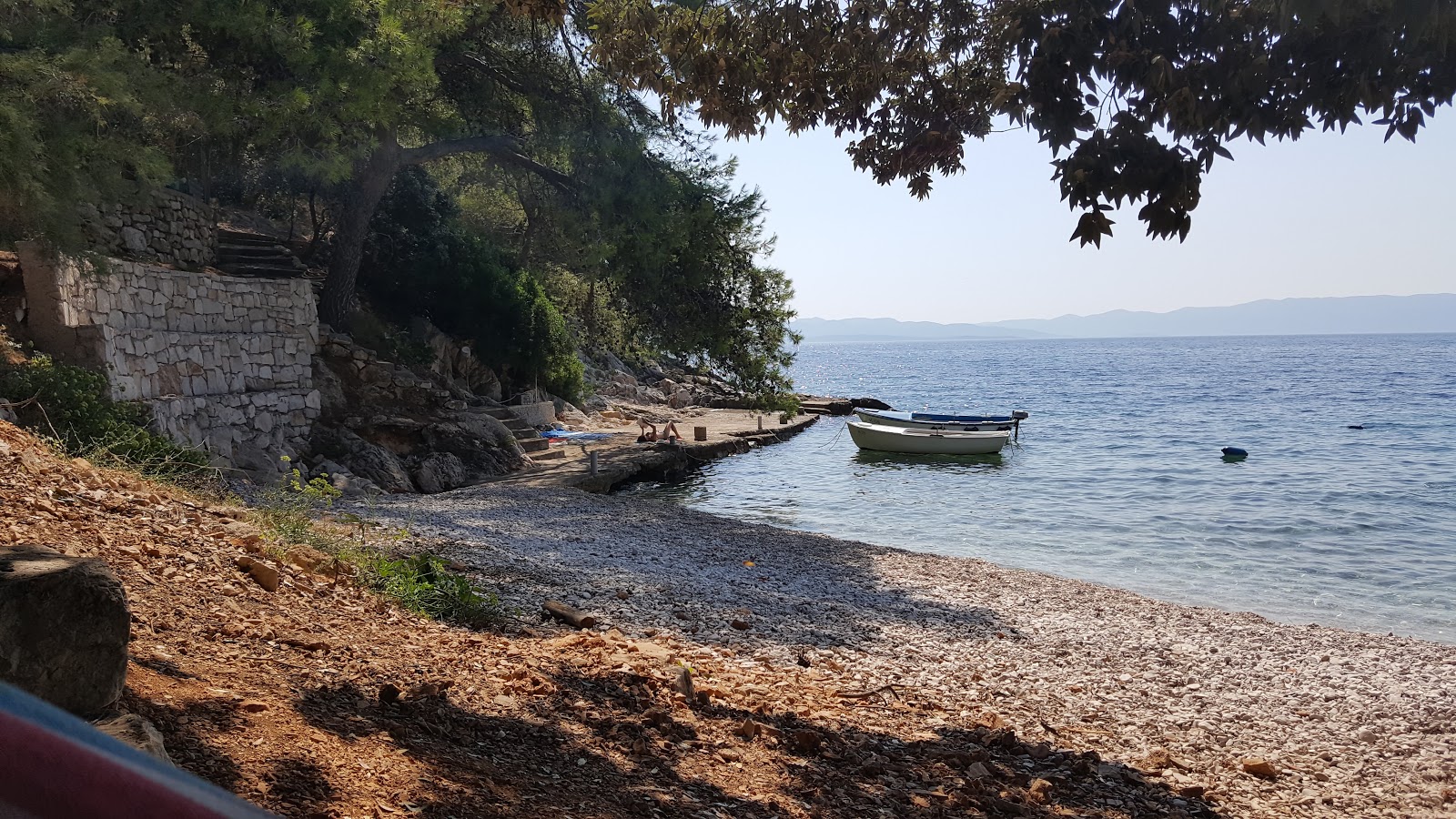 Rapak beach的照片 带有多个小海湾