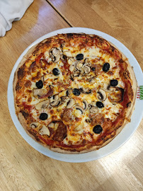 Plats et boissons du Pizzeria Pizza Time® Chelles - n°3