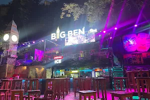 Big Ben Open Bar image