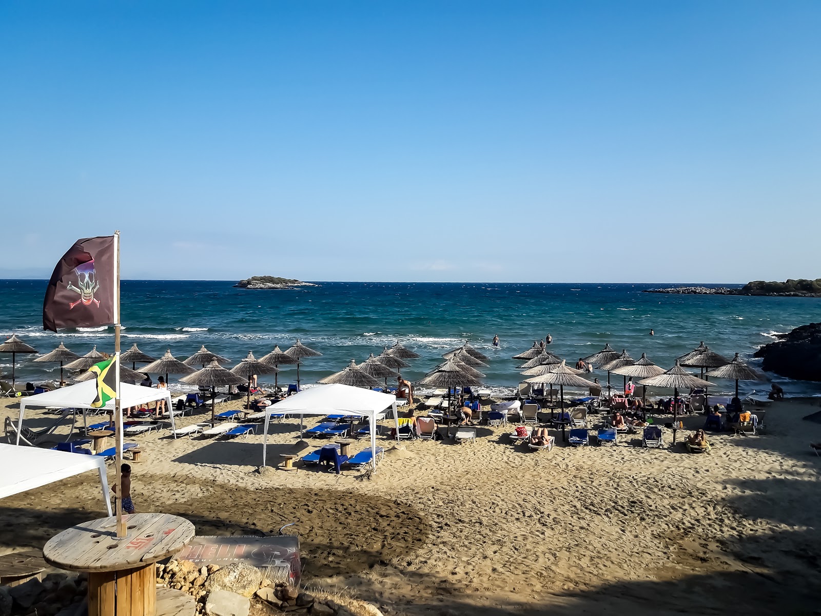 Foto von Trinisa beach annehmlichkeitenbereich