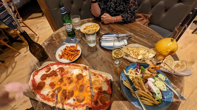 Comments and reviews of Zizzi