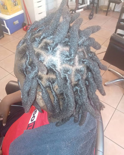 Beauty Salon «Missy Hair Salon», reviews and photos, 6070 Pembroke Rd, Miramar, FL 33023, USA