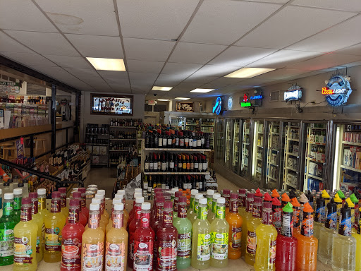 Liquor Store «Northside Drive Liquor Store», reviews and photos, 1341 Northside Dr NW, Atlanta, GA 30318, USA