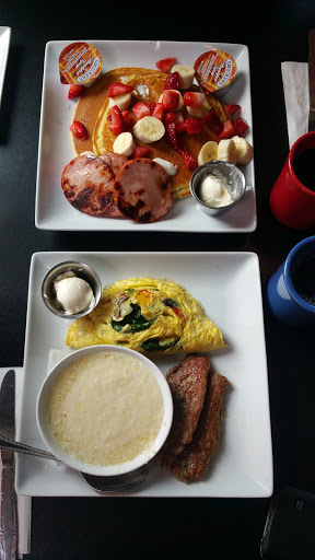 Brunch Restaurant «West Avenue Grille Jenkintown Restaurant & Catering», reviews and photos, 718 West Ave, Jenkintown, PA 19046, USA