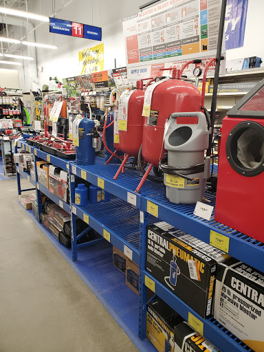Hardware Store «Harbor Freight Tools», reviews and photos, 50 Springer Dr, Bangor, ME 04401, USA