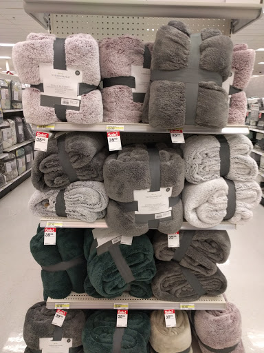 Department Store «Target», reviews and photos, 6767 S Clinton St, Englewood, CO 80112, USA