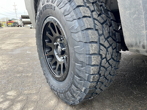 Trailer Hitch Supplier «S&R Motorz Inc», reviews and photos, 731 W Baseline St suite#1, Cornelius, OR 97113, USA