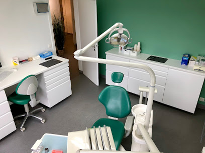Cabinet Dentaire Charline Barchon (dentistes généralistes)