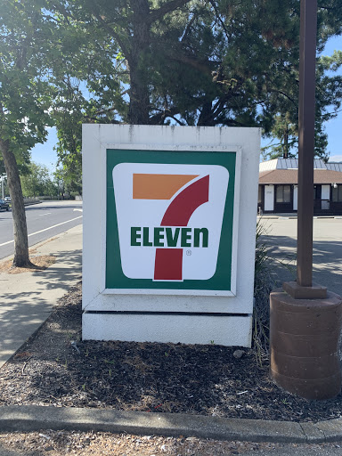 Convenience Store «7-Eleven», reviews and photos, 3760 Hopyard Rd, Pleasanton, CA 94588, USA