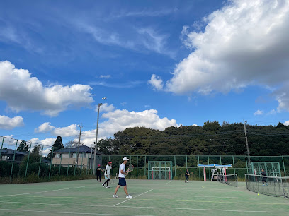 松尾運動公園テニスコート兼フットサルコート