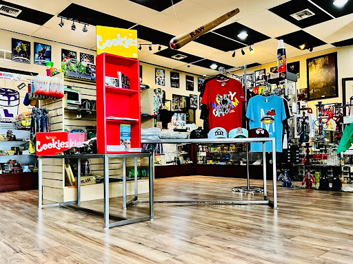 Tobacco Shop «Kushionz Smoke Shop», reviews and photos, 435 South State Road 7, Hollywood, FL 33023, USA