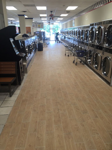 Laundromat «Laundry Depot of Newtown», reviews and photos, 24 N State St, Newtown, PA 18940, USA