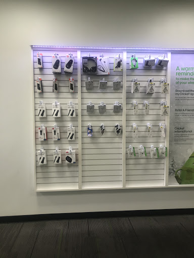 Cell Phone Store «Cricket Wireless Authorized Retailer», reviews and photos, 2274 S Kirkman Rd, Orlando, FL 32811, USA