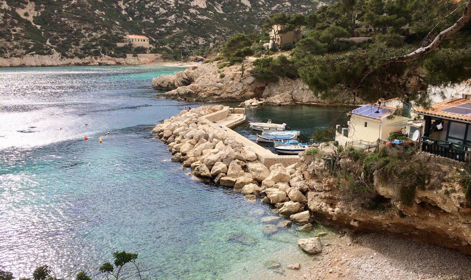 Port de Sormiou'in fotoğrafı çok temiz temizlik seviyesi ile