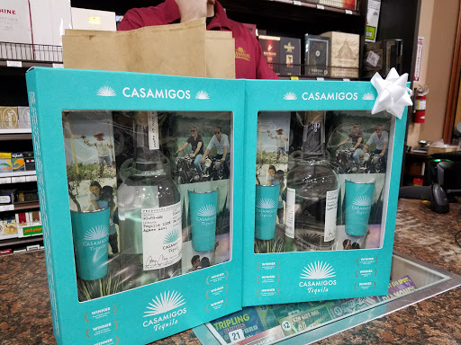 Liquor Store «Mission Liquor Store», reviews and photos, 1801 E Washington Blvd, Pasadena, CA 91104, USA