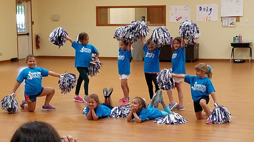 Recreation Center «Grand Oaks Recreation Center», reviews and photos, 1401 IL-176, Crystal Lake, IL 60014, USA