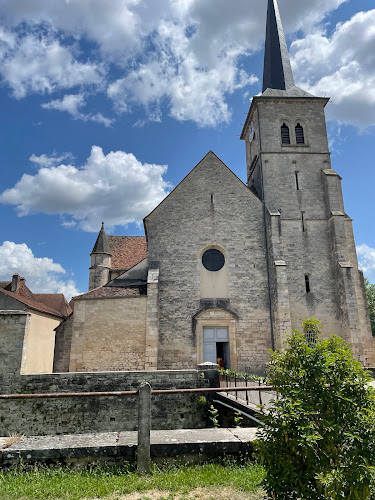 Église catholique Eglise Saint Germain Gilly-lès-Cîteaux