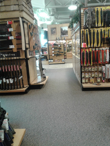 Sporting Goods Store «SCHEELS», reviews and photos, 1850 Adams St, Mankato, MN 56001, USA