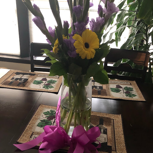 Florist «Westgate Flower & Plant Shop», reviews and photos, 841 S Oak Park Ave, Oak Park, IL 60304, USA