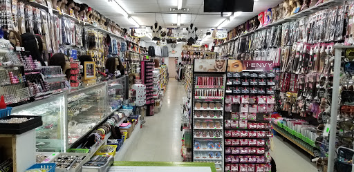 Cosmetics Store «Youngs Beauty Supply & Sports», reviews and photos, 9214 Westport Rd, Louisville, KY 40242, USA