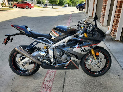 Triumph Motorcycle Dealer «Eurosport Cycle», reviews and photos, 3100 Airport Fwy, Fort Worth, TX 76111, USA