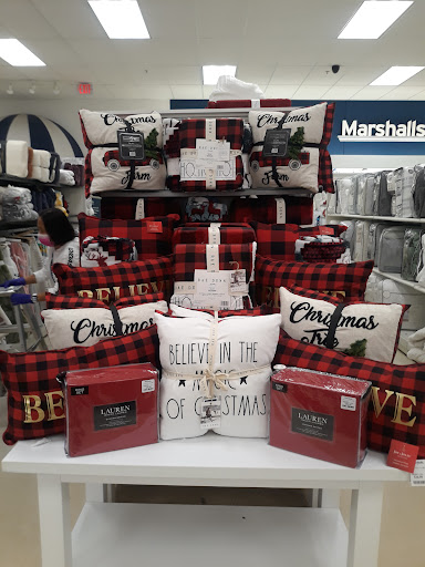 Department Store «Marshalls», reviews and photos, 2310 Monument Blvd, Pleasant Hill, CA 94523, USA