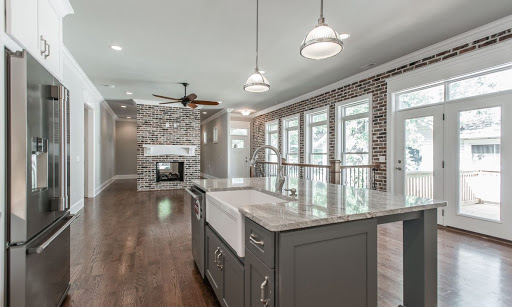 Real Estate Consultant «Layson Group - Keller Williams», reviews and photos, 30 Burton Hills Blvd #400, Nashville, TN 37215, USA