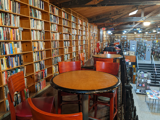 Used Book Store «The Midtown Scholar Bookstore», reviews and photos, 1302 N 3rd St, Harrisburg, PA 17102, USA