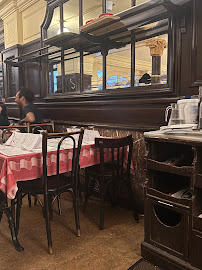 Atmosphère du Restaurant français Bouillon Chartier Grands Boulevards à Paris - n°13