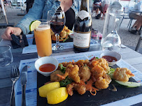 Plats et boissons du Restaurant La Marine Chez Christy - Cuisine traditionnelle avec des notes de cuisine créole à Port-des-Barques - n°7