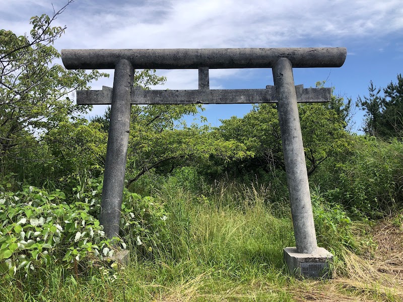 八大竜王神社鳥居