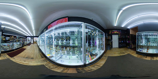 Tobacco Shop «BLUE MOON SMOKE SHOP», reviews and photos, 896 Massachusetts Ave, Cambridge, MA 02139, USA
