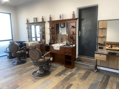 CR COIFFURE BARBER SHOP à Sainte-Marie-la-Mer
