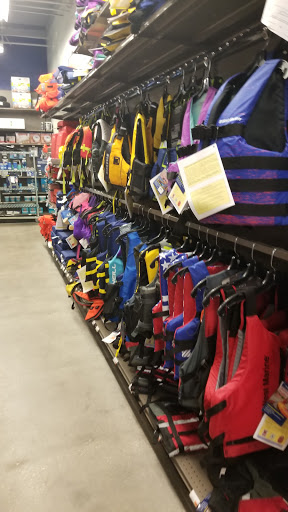 Marine Supply Store «West Marine», reviews and photos, 6492 N U.S. Hwy 41, Apollo Beach, FL 33572, USA