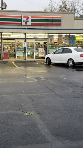 Convenience Store «7-Eleven», reviews and photos, 976 N Northwest Hwy, Park Ridge, IL 60068, USA