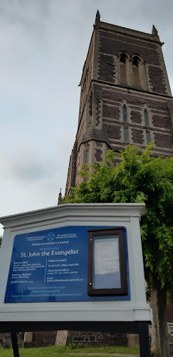 Reviews of St John's Church in Newport - Church