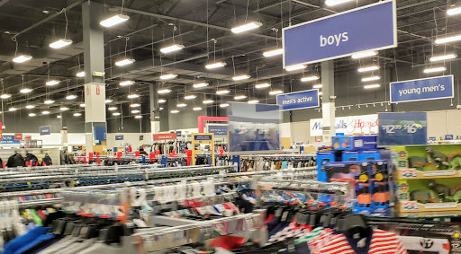 Department Store «Marshalls & HomeGoods», reviews and photos, 14135 Hall Rd, Utica, MI 48315, USA