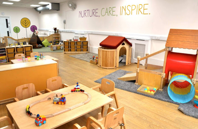 Comments and reviews of Little Garden Clapham Day Nursery and Preschool