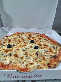 Plats et boissons du Pizzas à emporter LA PIZZA GUJANAISE :pizza artisanale à emporter depuis 1995 à Gujan-Mestras - n°3